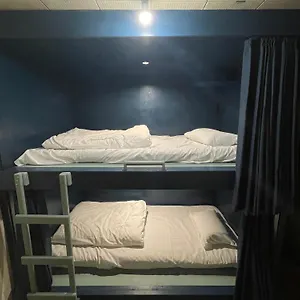 Hostel Air, Osaka
