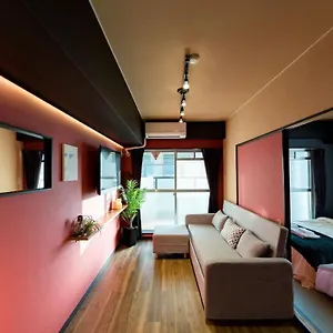 Apartment Bay Wheel, Osaka
